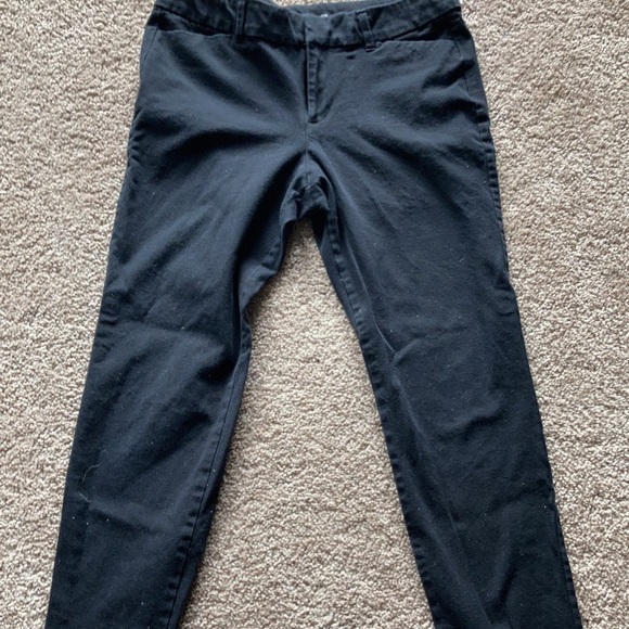 Old navy black pixie pants - Picture 1 of 2